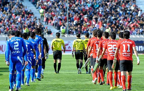 پرسپولیس و استقلال پس از ۱۲ فصل دوباره با هم به صدر رفتند ،آسمان فوتبال پس از سال‌ها دوقطبی شد