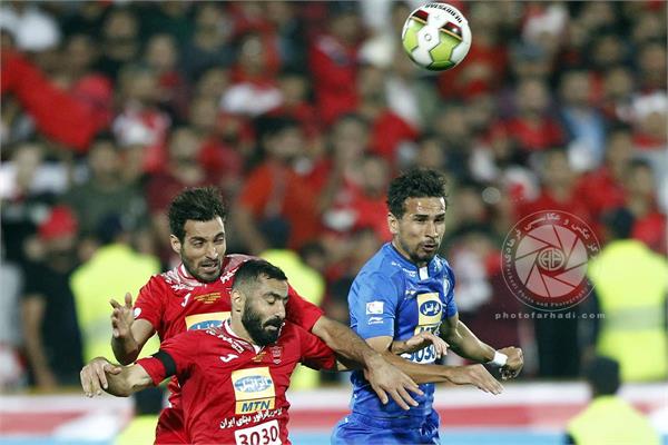 حسرت مهاجم پرسپولیسی برای گلزنی به استقلال